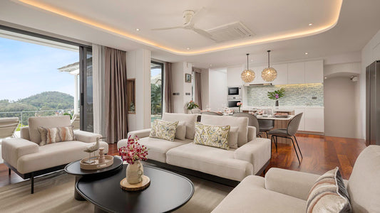 Panoramic seaview 3-bedrooms villa in Surin beach (redwood interiors, private pool sundeck, kids friendly)