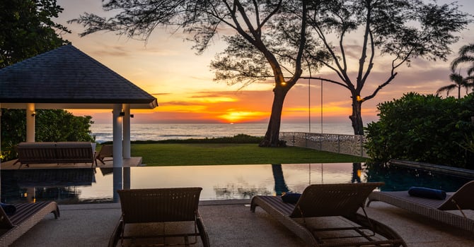 Beachfront 10-bedrooms villa in Natai beach (two 5-bd rooms villas next to each other, private beach, full service)