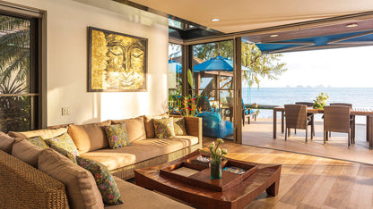 Beachfront quiet 4-bedrooms sunset side villa in Lipa Noi beach (private beach, private tennis court on private area, with massage and reading room, separate bedroom w/kitchen for nanny)