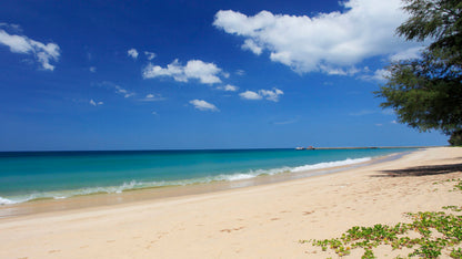 Beachfront Thai design 6-bedrooms villa in Natai beach (with 25-metre infinity pool, big garden and sauna)