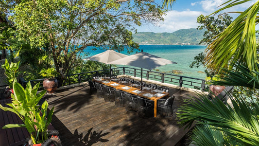 Beachfront 5+2 bedrooms villa in Millionaire’s Mile Kamala beach (two semi-private beaches, kayak, big outdoor area)