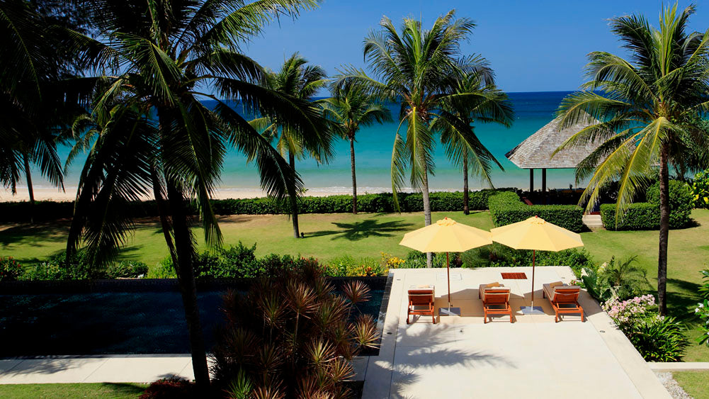 Rejuvenating beachfront 6-bedrooms villa in Natai beach (25-metre infinity pool, landscaped tropical gardens, beachfront sala)