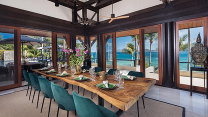 Beachfront 5+2 bedrooms villa in Millionaire’s Mile Kamala beach (two semi-private beaches, kayak, big outdoor area)