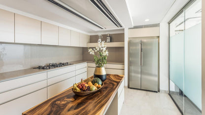 Beachfront 5+2 bedrooms villa in Millionaire’s Mile Kamala beach (two semi-private beaches, kayak, big outdoor area)