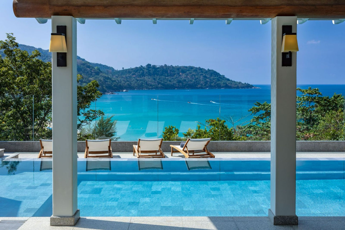 Panoramic seaview luxury villa 6-bedrooms in Katamanda village (300m to Kata Noi beach; the 24-hour secured estate features a clubhouse with a tennis court)