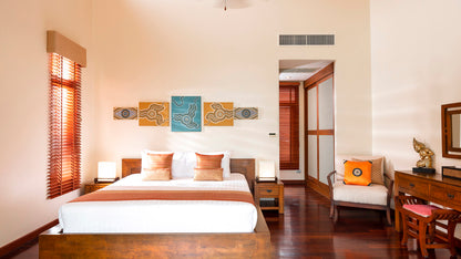 Beachfront 5-bedrooms sunset side villa in Lipa Noi beach (private beach, can be combined with neighbour 5bd villa, private tennis court on private area)