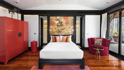 Beachfront 5+2 bedrooms villa in Millionaire’s Mile Kamala beach (two semi-private beaches, kayak, big outdoor area)