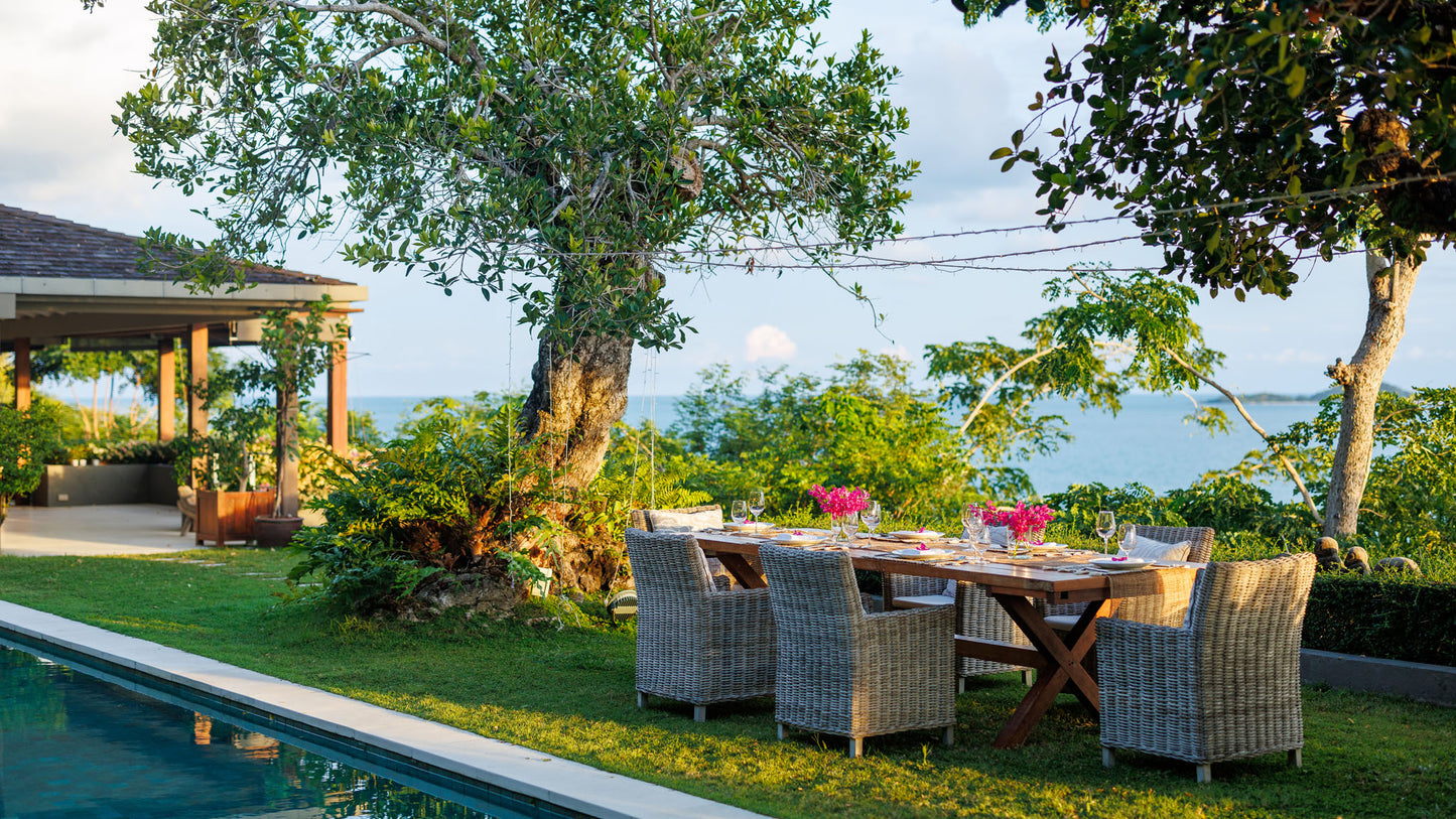 Seaview 6-bedrooms sunset side villa on the rock in Taling Ngam beach (up to 60 guest events, big bedrooms, clifftop infinity pool, private big gym, huge living room)