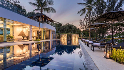 Beachfront 5+2 bedrooms villa in Millionaire’s Mile Kamala beach (two semi-private beaches, kayak, big outdoor area)