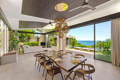 Seaview 5-bedrooms cliff villa in Maenam (private gym, huge living room, kids room)