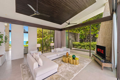 Seaview 5-bedrooms cliff villa in Maenam (private gym, huge living room, kids room)