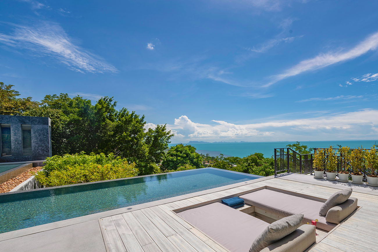 Seaview 5-bedrooms cliff villa in Maenam (private gym, huge living room, kids room)