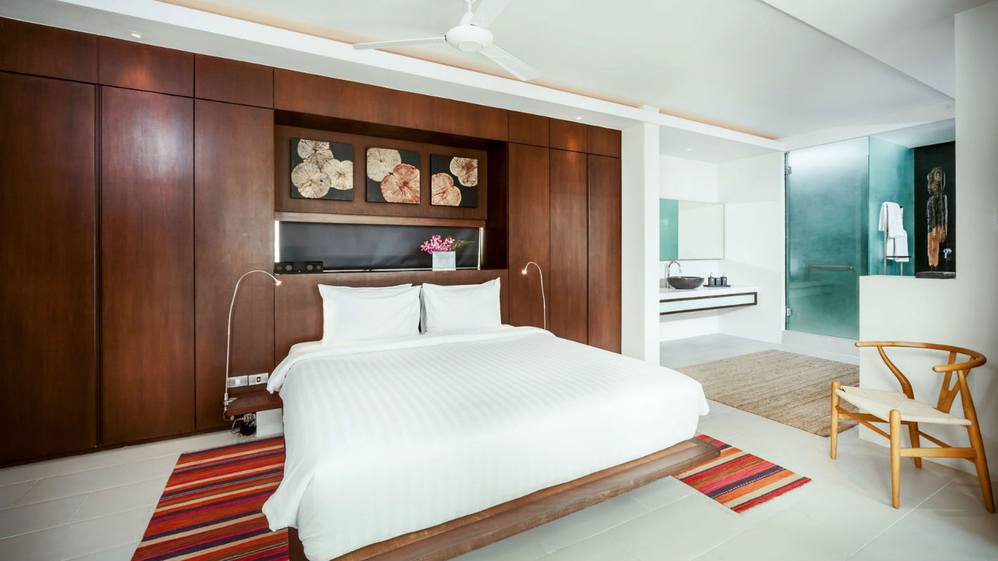 Seaview "Rock House" 5-bedrooms 2-storey villa on the rock in Bophut (Sunset and sunrise side, 300 meters to the beach, cinema room, yoga terrace)