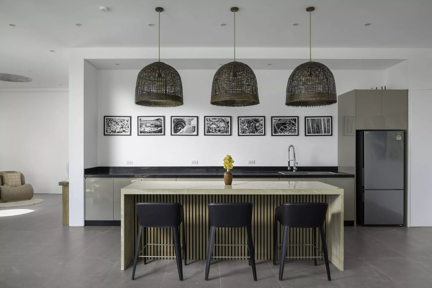 Seaview 6-bedrooms 5 level villa on the rock in Bophut (infinity pool, game room, own cinema and gym, large living room)