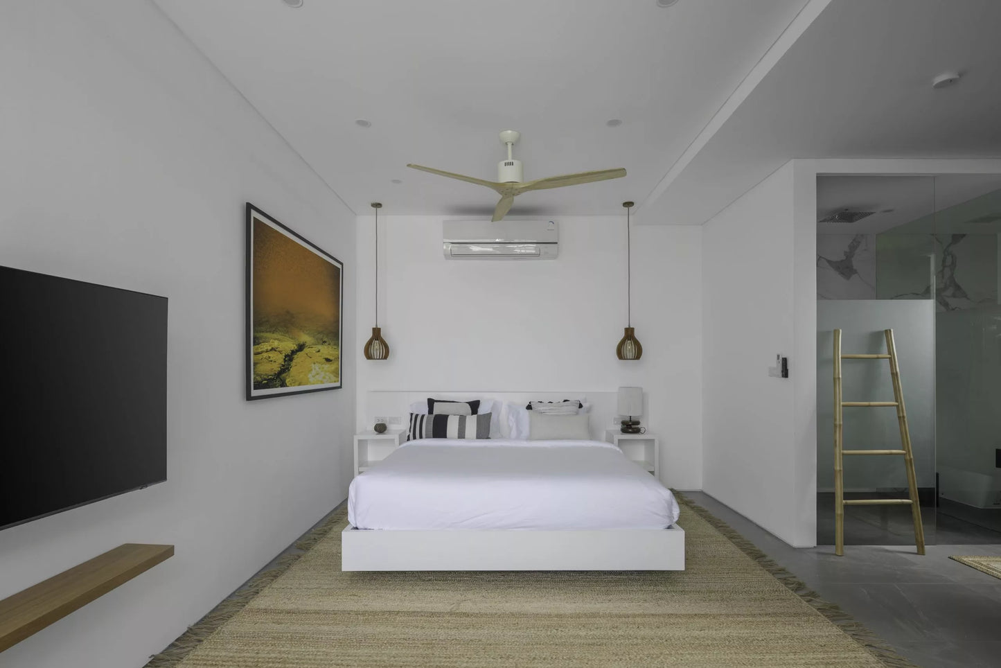 Seaview 6-bedrooms 5 level villa on the rock in Bophut (infinity pool, game room, own cinema and gym, large living room)