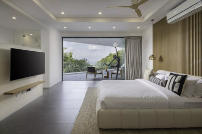 Seaview 6-bedrooms 5 level villa on the rock in Bophut (infinity pool, game room, own cinema and gym, large living room)