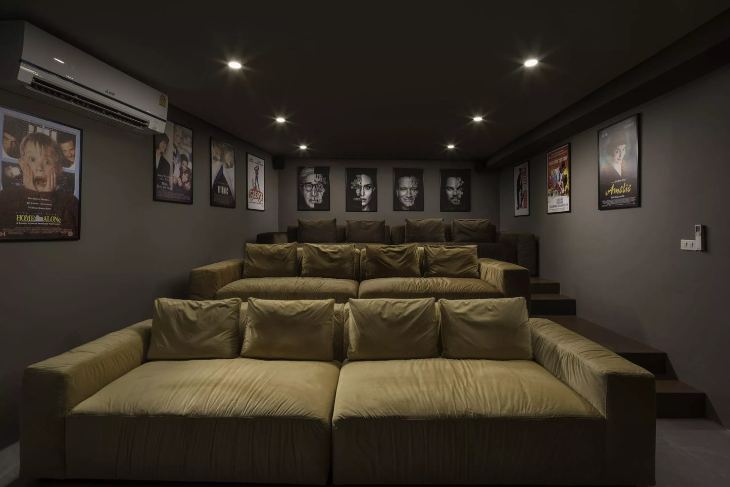 Seaview 6-bedrooms 5 level villa on the rock in Bophut (infinity pool, game room, own cinema and gym, large living room)