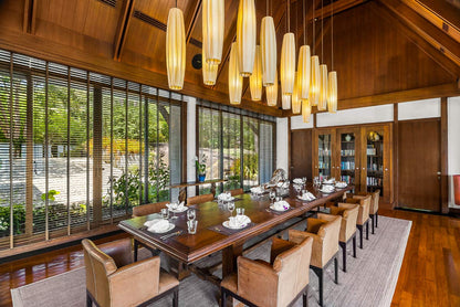 Seaview 8-bedrooms villa in Millionaire’s Mile Kamala beach (private gym, game room, trampoline, basketball ring, garden for catering; bathtub in each room)