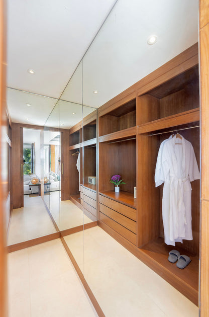 Seaview 5-bedrooms cliff villa in Maenam (private gym, huge living room, kids room)