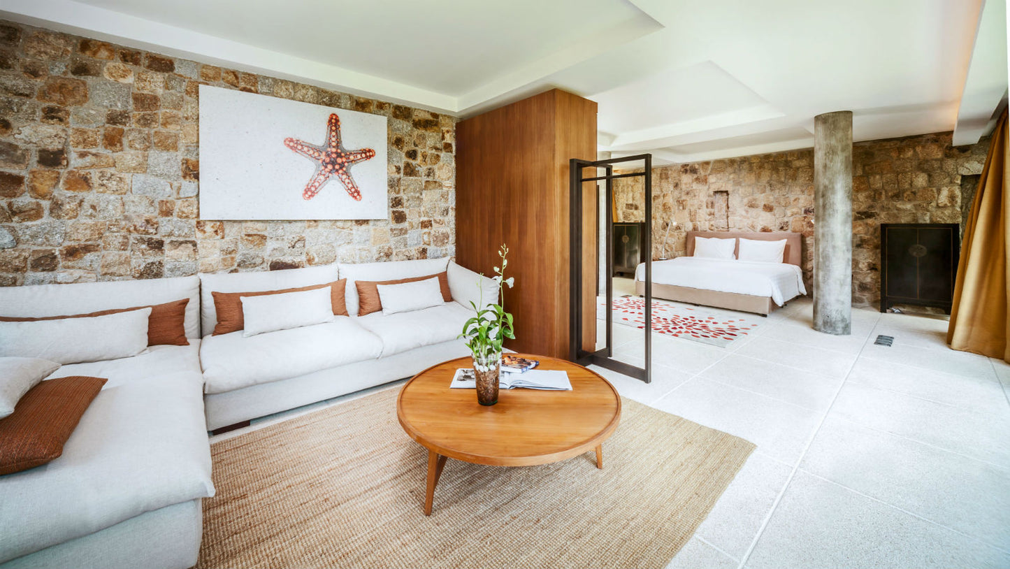 Seaview "Rock House" 5-bedrooms 2-storey villa on the rock in Bophut (Sunset and sunrise side, 300 meters to the beach, cinema room, yoga terrace)