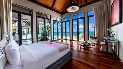 Seaview 5-bedrooms villa in Naithon beach (Piano, Tv room, private security area)