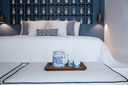 Beachfront full service 5-bedrooms villa in Chaweng beach (32 m pool, full service with Chef, gym, cinema, can be combined with 2 other villas and Estate area up to 17 bd; gym, steam room, kids room, private area and parking)