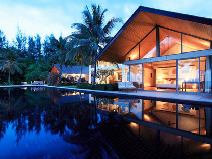 Rejuvenating beachfront 6-bedrooms villa in Natai beach (25-metre infinity pool, landscaped tropical gardens, beachfront sala)