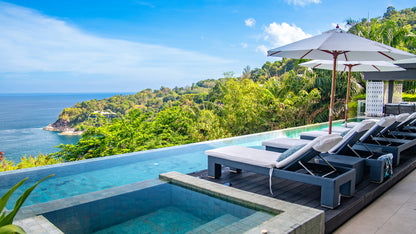 Seaview 8-bedrooms hillside panoramic villa (19-metre infinity pool, jacuzzi, expansive terraves, cinema, game room, gym and spa, fully services)