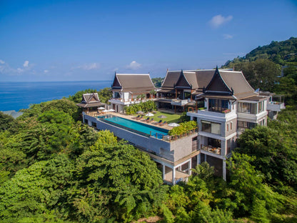 Seaview 8-bedrooms villa in Millionaire’s Mile Kamala beach (private gym, game room, trampoline, basketball ring, garden for catering; bathtub in each room)