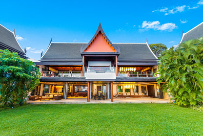 Seaview 8-bedrooms villa in Millionaire’s Mile Kamala beach (private gym, game room, trampoline, basketball ring, garden for catering; bathtub in each room)