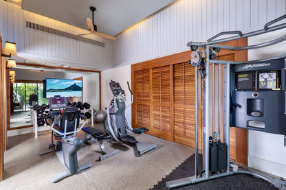 Panoramic seaview luxury villa 6-bedrooms in Katamanda village (300m to Kata Noi beach; the 24-hour secured estate features a clubhouse with a tennis court)