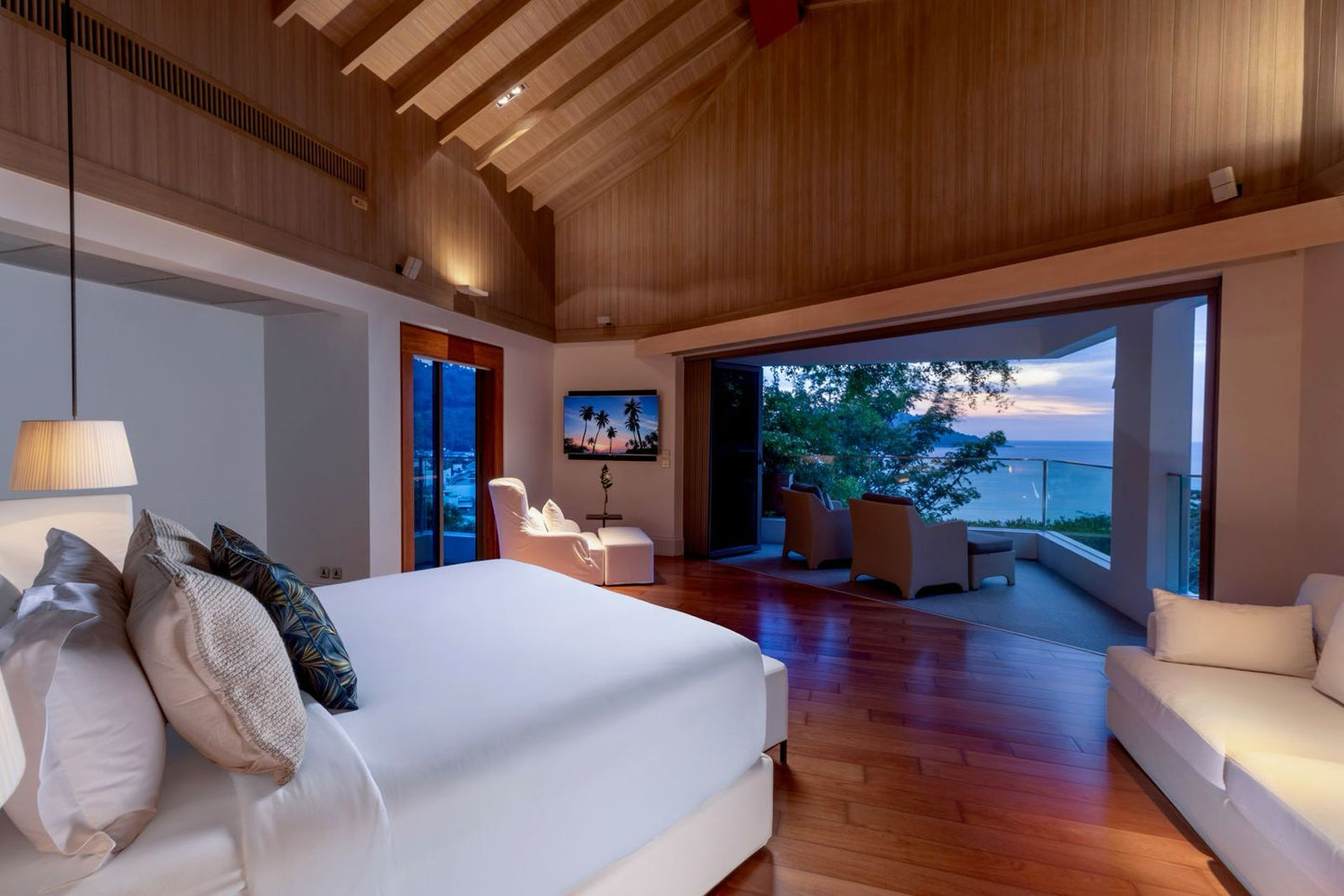 Panoramic seaview luxury villa 6-bedrooms in Katamanda village (300m to Kata Noi beach; the 24-hour secured estate features a clubhouse with a tennis court)