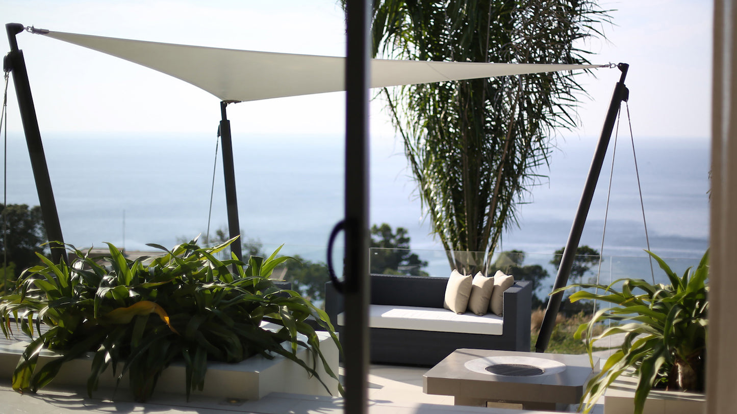 Seaview 8-bedrooms hillside panoramic villa (19-metre infinity pool, jacuzzi, expansive terraves, cinema, game room, gym and spa, fully services)