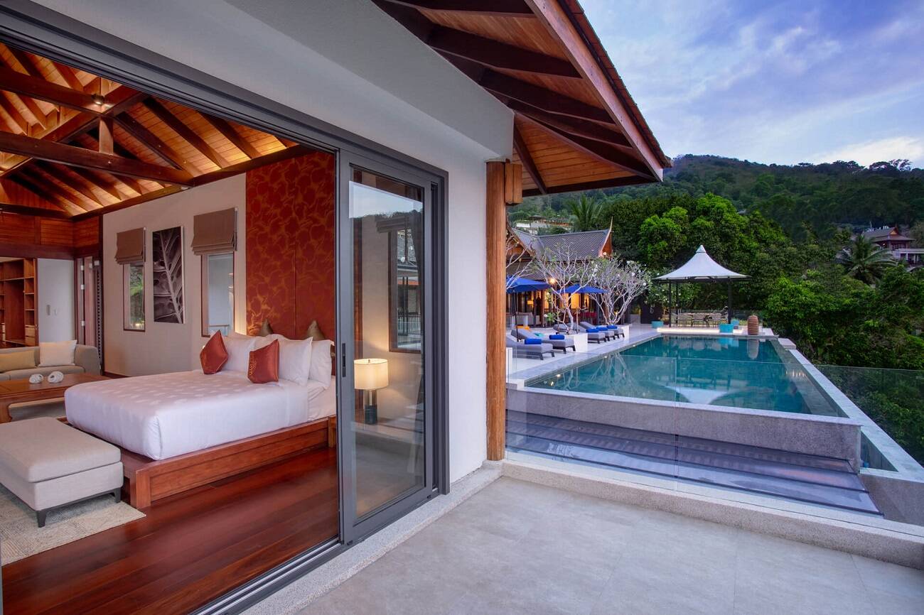The Charming rock seaview 5-bedrooms villa on Millionaire’s Mile in Kamala beach (with private entrance to the beach)