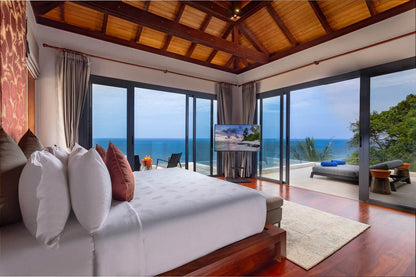The Charming rock seaview 5-bedrooms villa on Millionaire’s Mile in Kamala beach (with private entrance to the beach)