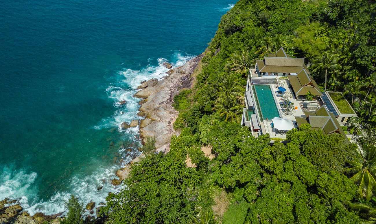 The Charming rock seaview 5-bedrooms villa on Millionaire’s Mile in Kamala beach (with private entrance to the beach)
