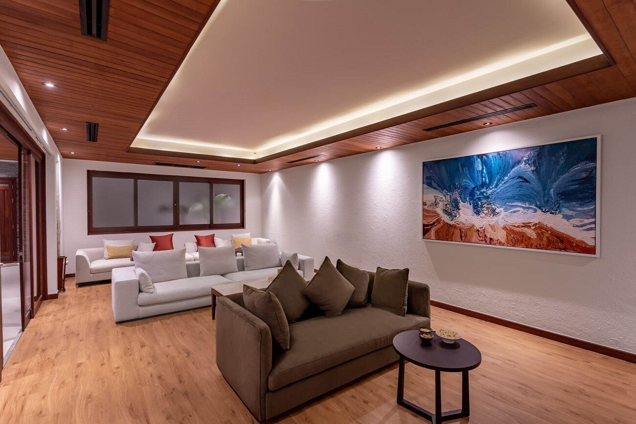 The Charming rock seaview 5-bedrooms villa on Millionaire’s Mile in Kamala beach (with private entrance to the beach)