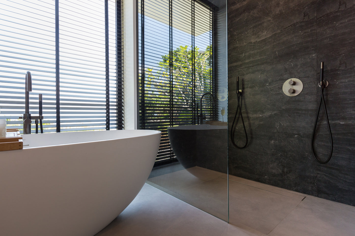 Stunning seaview 4-bedrooms villa on the hill on North Chaweng (could be combined with neighbor 5bd villa, for events max. 60 guests)