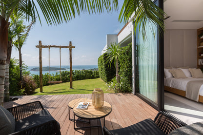 Stunning seaview 4-bedrooms villa on the hill on North Chaweng (could be combined with neighbor 5bd villa, for events max. 60 guests)