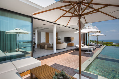 Stunning seaview 4-bedrooms villa on the hill on North Chaweng (could be combined with neighbor 5bd villa, for events max. 60 guests)