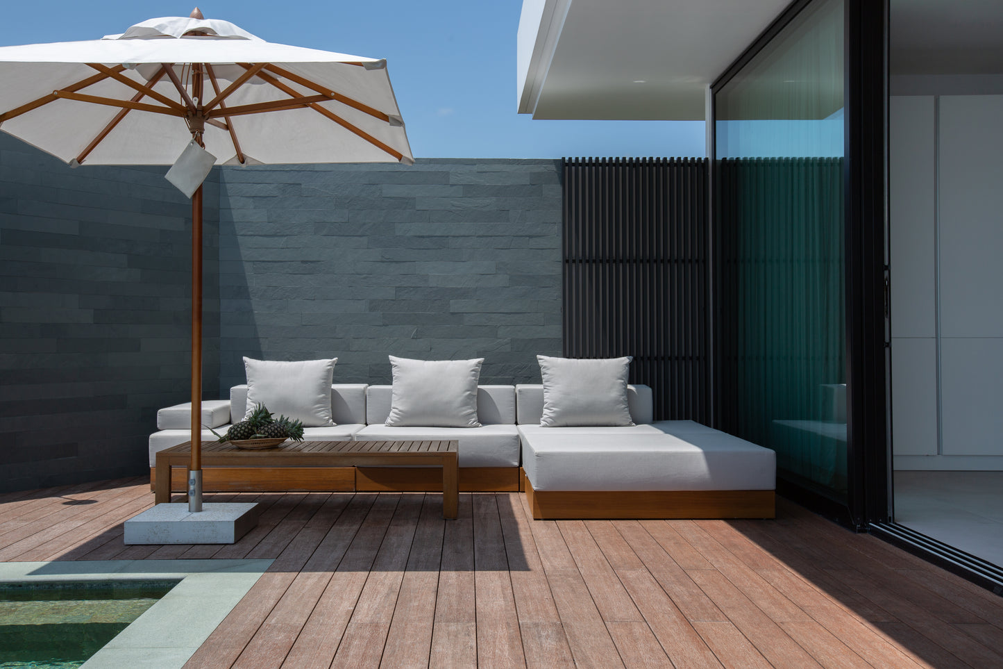 Stunning seaview 4-bedrooms villa on the hill on North Chaweng (could be combined with neighbor 5bd villa, for events max. 60 guests)