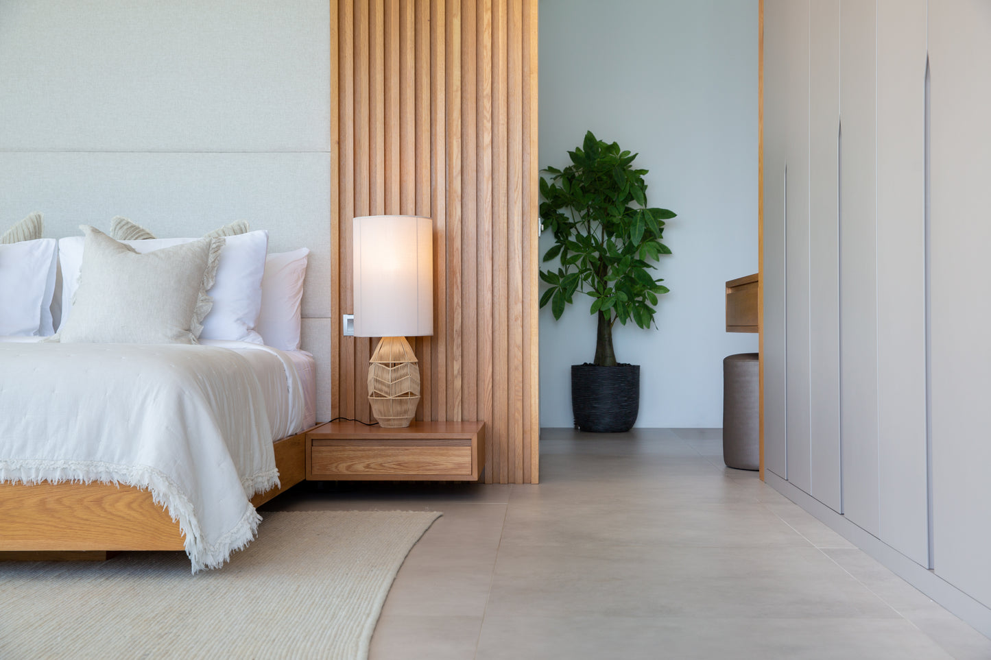 Stunning seaview 5-bedrooms villa on the hill on North Chaweng (could be combined with neighbor 4bd villa, for events max. 60 guests)