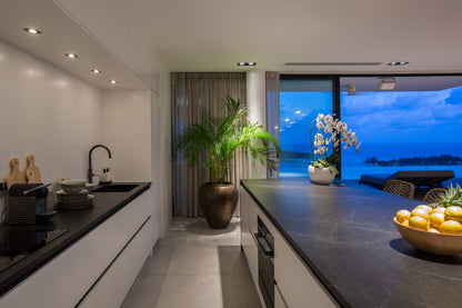 Stunning seaview 5-bedrooms villa on the hill on North Chaweng (could be combined with neighbor 4bd villa, for events max. 60 guests)