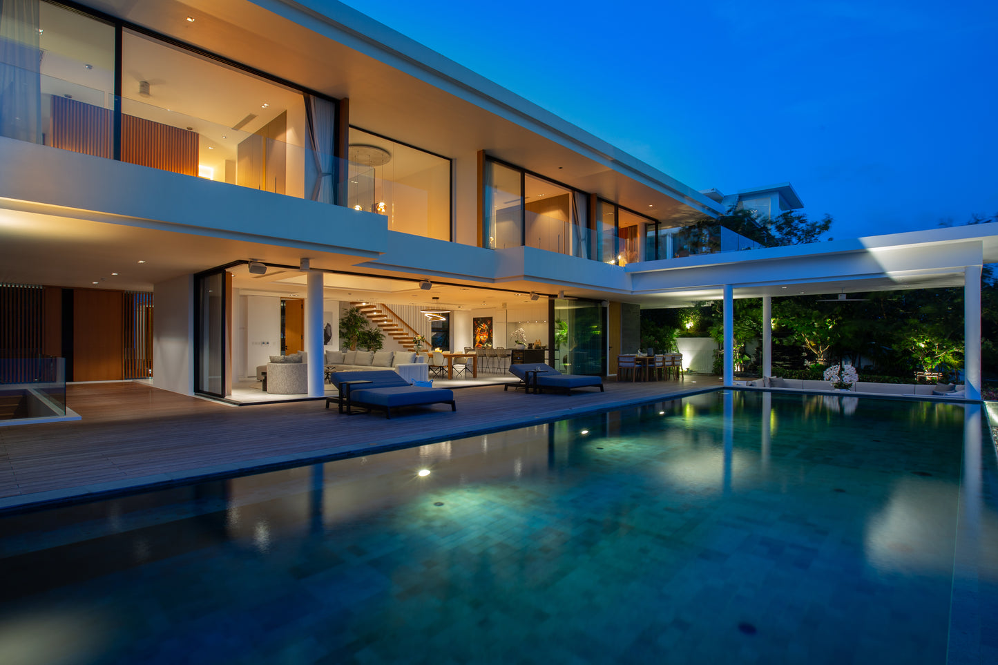 Stunning seaview 5-bedrooms villa on the hill on North Chaweng (could be combined with neighbor 4bd villa, for events max. 60 guests)