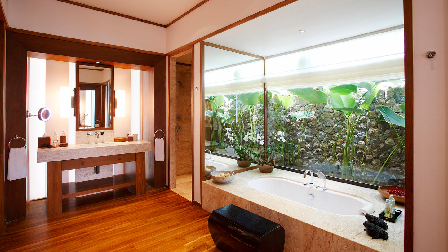 Beachfront 7-bedrooms paradise villa in Natai beach (with 20-metre pool, big spa zone)