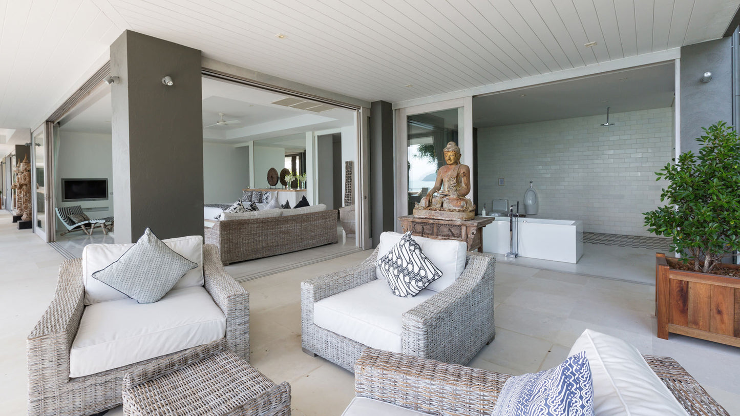 Seaview 6-bedrooms sunset side villa on the rock in Taling Ngam beach (up to 60 guest events, big bedrooms, clifftop infinity pool, private big gym, huge living room)