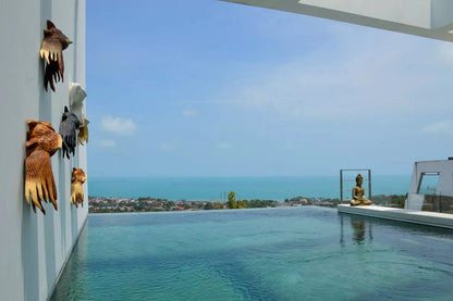 Seaview 2-bedrooms 2-storey villa on the rock in Bophut (infinity pool, can be combined with similar neighbour villa up to 17 bedrooms)