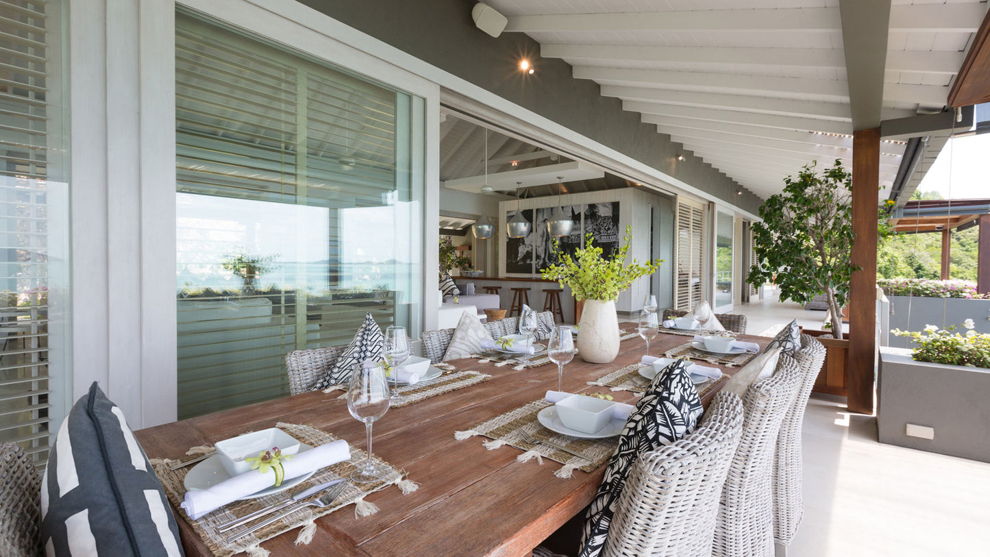 Seaview 6-bedrooms sunset side villa on the rock in Taling Ngam beach (up to 60 guest events, big bedrooms, clifftop infinity pool, private big gym, huge living room)