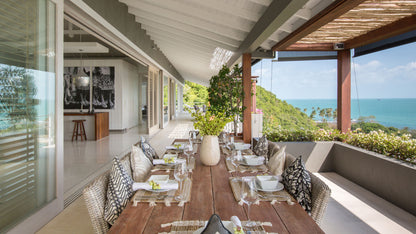 Seaview 6-bedrooms sunset side villa on the rock in Taling Ngam beach (up to 60 guest events, big bedrooms, clifftop infinity pool, private big gym, huge living room)