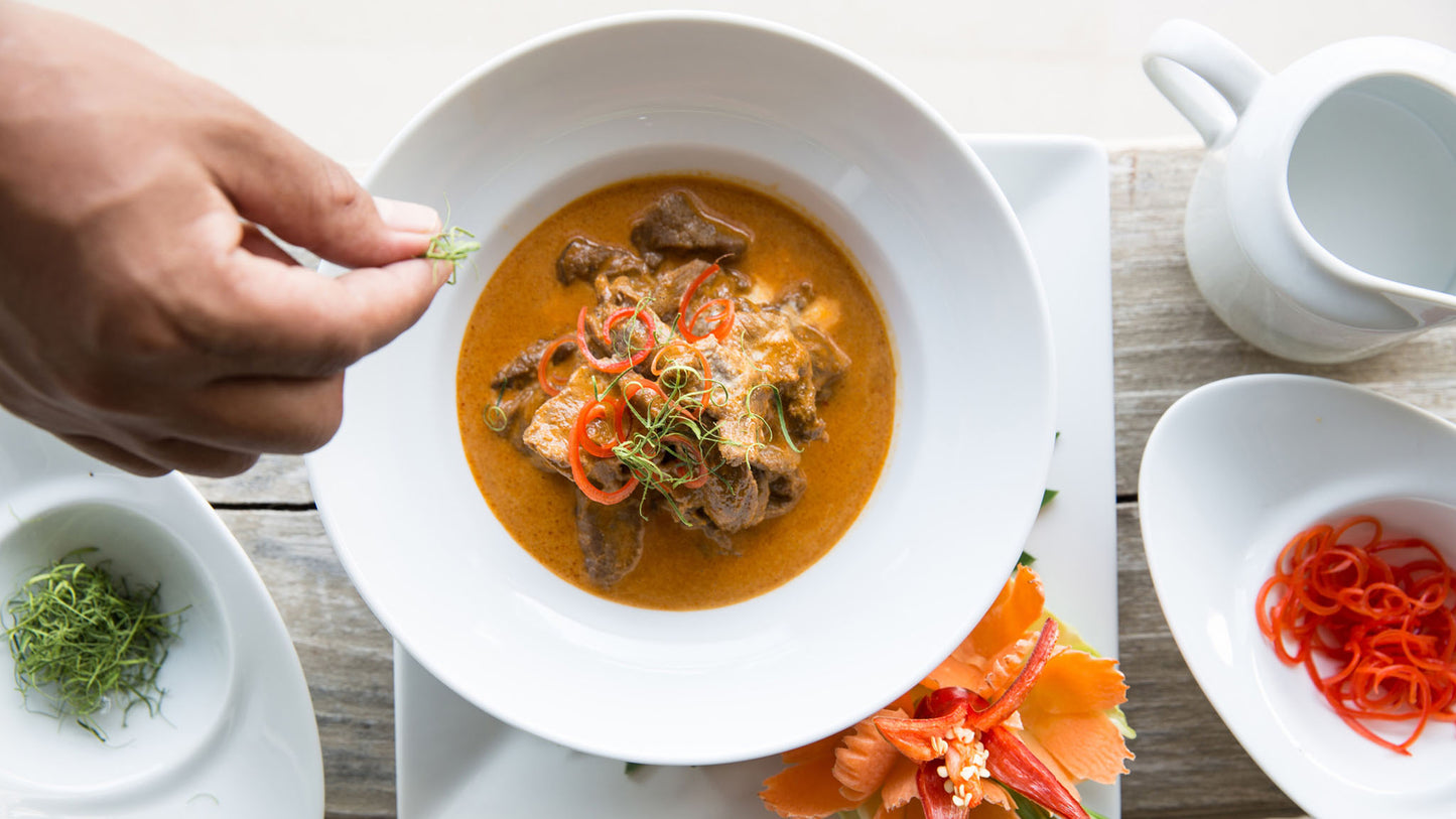 Seaview 6-bedrooms sunset side villa on the rock in Taling Ngam beach (up to 60 guest events, big bedrooms, clifftop infinity pool, private big gym, huge living room)